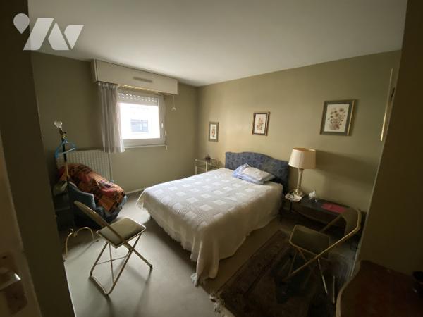 A Thonon-les-Bains (74200) - centre ville
F4 -1er étage avec balcons
Appartement + cave  - 79,36 m²