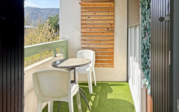 Appartement à vendre    3 pièces • 72,49 m2 Guilherand-Granges