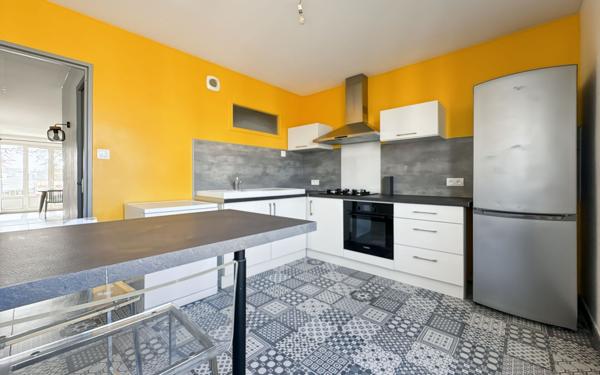 Appartement à vendre    3 pièces • 72,49 m2 Guilherand-Granges