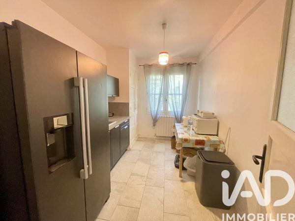 Maison à vendre 7 pièces 175,6 m² La Londe-les-Maures