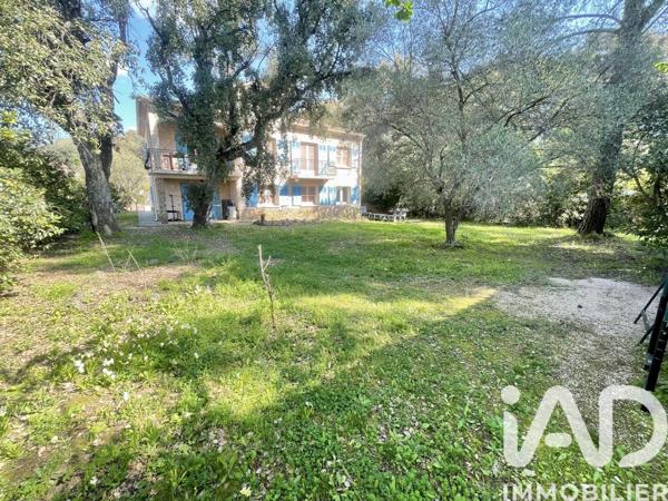 Maison à vendre 7 pièces 175,6 m² La Londe-les-Maures