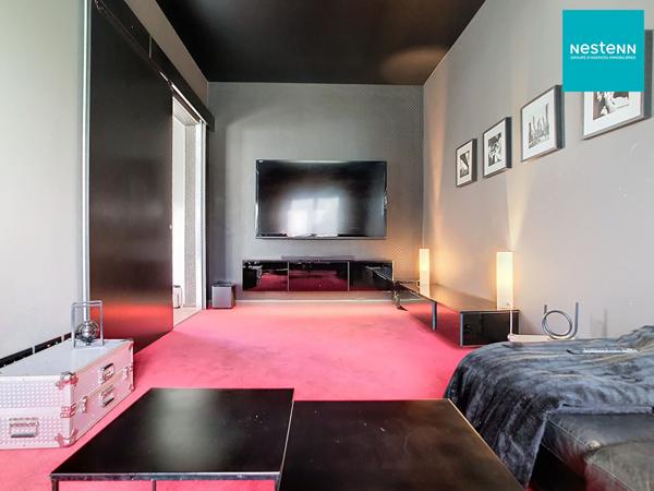 Propriété - 270 m² hab - 3261 m² de terrain - Piscine