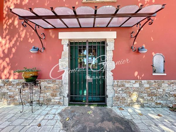 Hameau privatif de prestige avec gîtes et chambres d’hôtes – Le Luc (Provence Var)