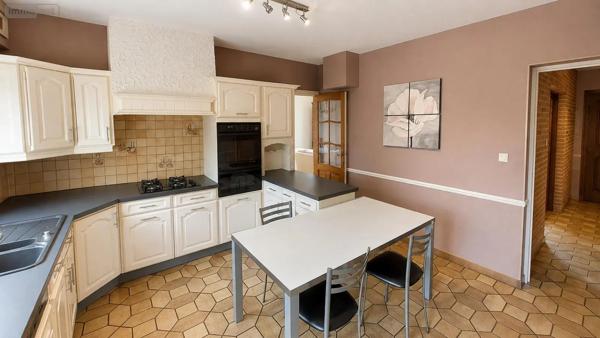 Achat - Maison Maisnil-lès-Ruitz 62620 8 pièces 188 m 2 2637 m 2