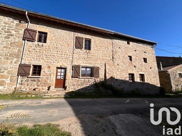 Ferme 10 pièces de 209 m² à Saint-Nizier-de-Fornas (42380)