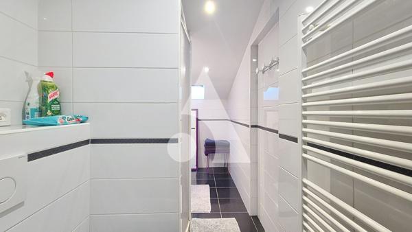 Maison 8 pièces 240 m2