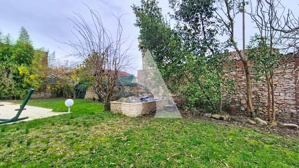 Maison 8 pièces 240 m2