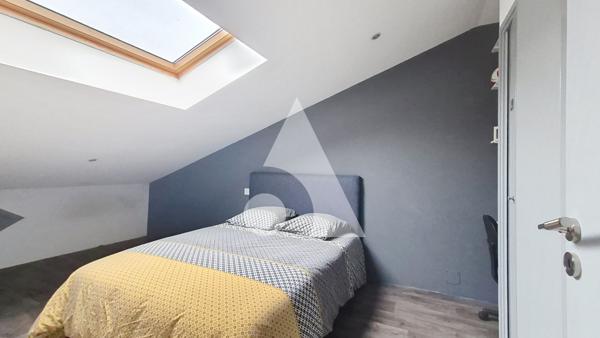 Maison 8 pièces 240 m2