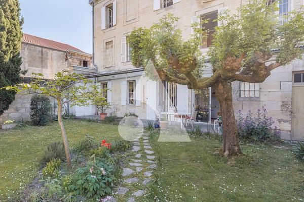 Maison 10 pièces 405 m2