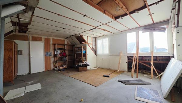 SAINT DOULCHARD MAISON DE 102M²  5 PIECES 3 CHAMBRES GARAGE