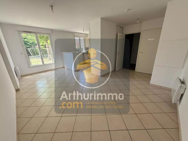 Location                                                      Appartement
                        
                     2 pièces                      45 m2                     à Villiers-sur-Marne