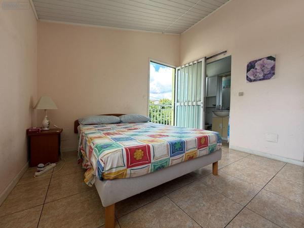 Maison à vendre à Saint-Paul à la Réunion (97460), ref : 97405/265   
FLEURIMONT