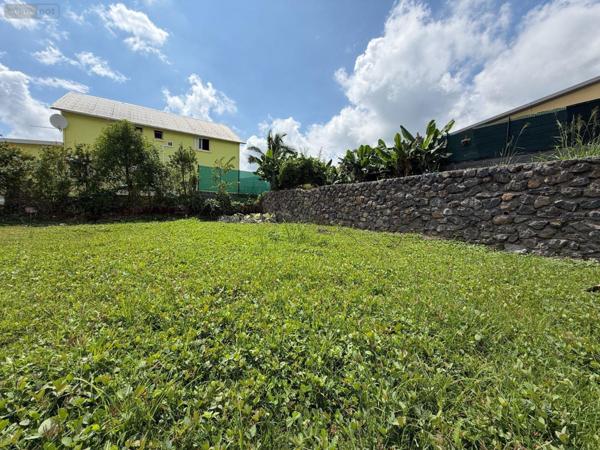 Maison à vendre à Saint-Paul à la Réunion (97460), ref : 97405/265   
FLEURIMONT
