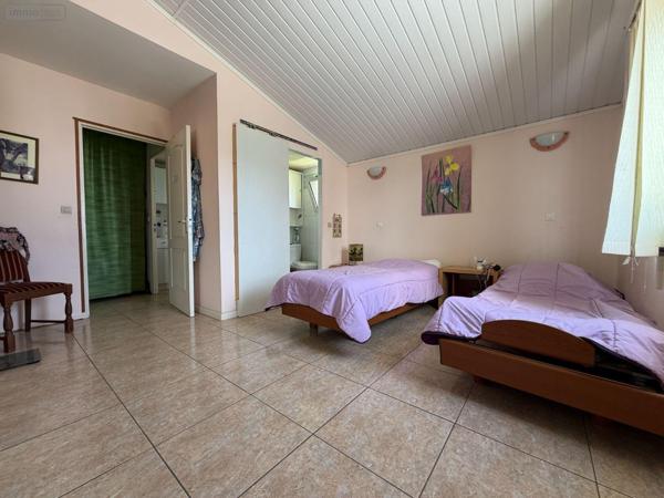 Maison à vendre à Saint-Paul à la Réunion (97460), ref : 97405/265   
FLEURIMONT