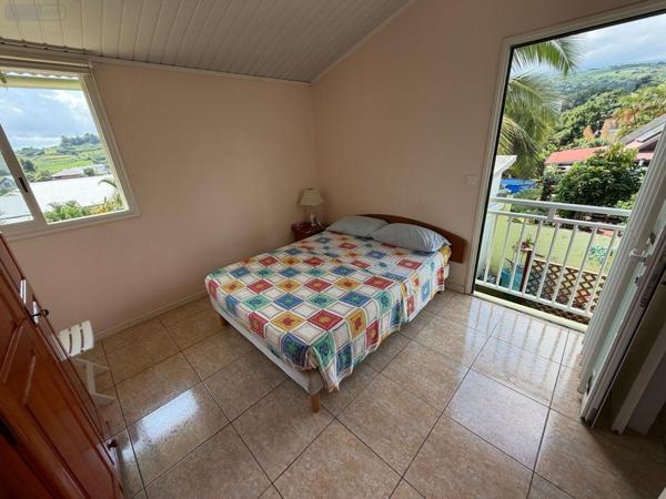 Maison à vendre à Saint-Paul à la Réunion (97460), ref : 97405/265   
FLEURIMONT