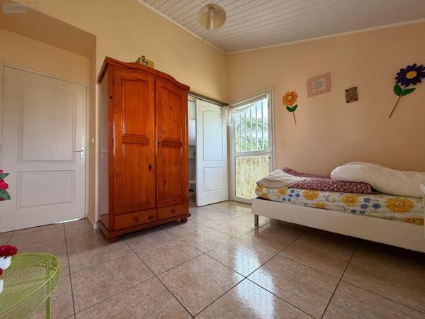 Maison à vendre à Saint-Paul à la Réunion (97460), ref : 97405/265   
FLEURIMONT