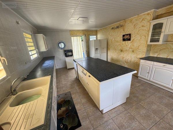Maison à vendre à Saint-Paul à la Réunion (97460), ref : 97405/265   
FLEURIMONT