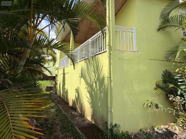 Maison à vendre à Saint-Paul à la Réunion (97460), ref : 97405/265   
FLEURIMONT