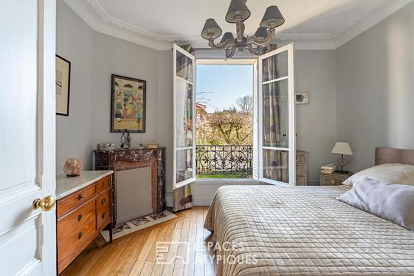 Meulière avec jardin arboré à deux pas de la gare de Clamart