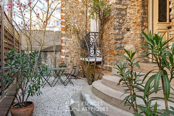 Meulière avec jardin arboré à deux pas de la gare de Clamart