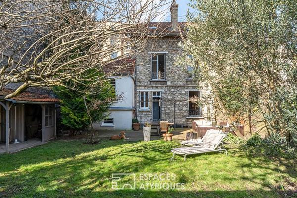 Meulière avec jardin arboré à deux pas de la gare de Clamart