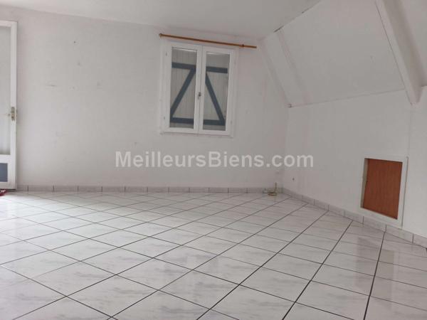 MAISON TYPE  F3 DE  80 M 2  SUR TERRAIN 300 M 2 SECTEUR LANGEVIN