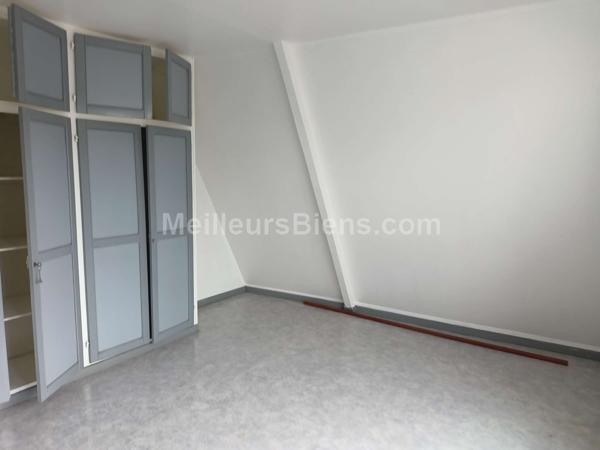 MAISON TYPE  F3 DE  80 M 2  SUR TERRAIN 300 M 2 SECTEUR LANGEVIN