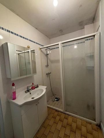 Loches, produit rare, beau potentiel, maison familiale !