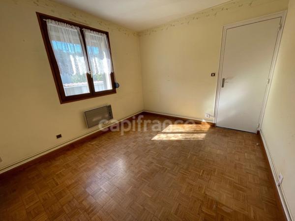 PAVILLON PLAIN PIED 4 CHAMBRES ET JARDIN