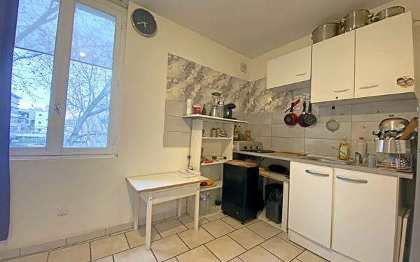 Immeuble à vendre    6 pièces • 112 m2 Montpellier