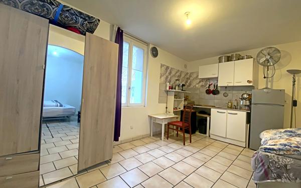 Immeuble à vendre    6 pièces • 112 m2 Montpellier