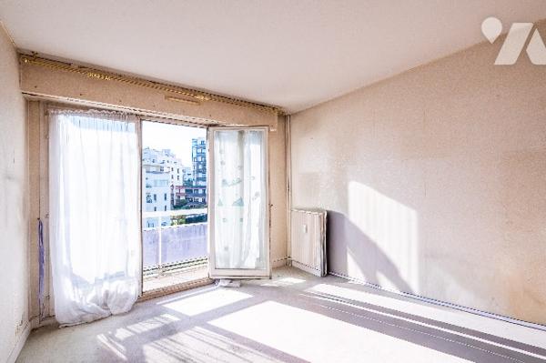 Appartement à rénover succession Brette