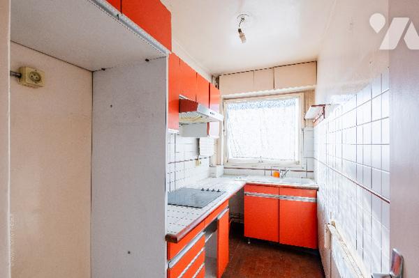 Appartement à rénover succession Brette