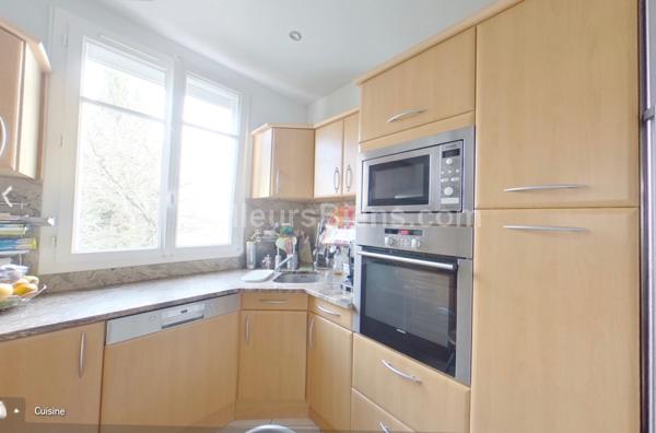 Maison 92 m2-3 chambres-1 bureau-jardin 300 m2