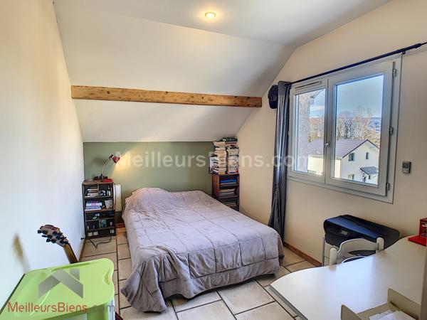  Challes-les-Eaux - Exclusivité - Belle maison au calme avec piscine