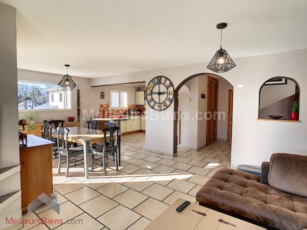  Challes-les-Eaux - Exclusivité - Belle maison au calme avec piscine