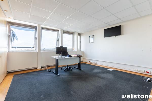 Bureaux à vendre à PARIS 75020