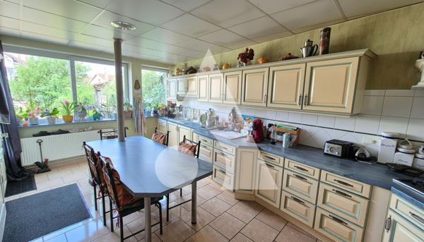 Maison 7 pièces 167.98 m2
