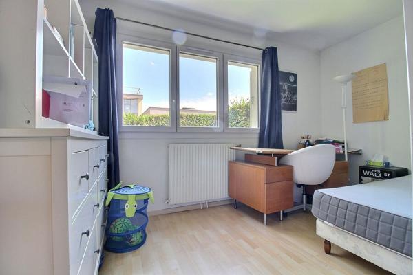 Maison individuelle de 6 pièces 138 m² quartier de la marnière Maurepas