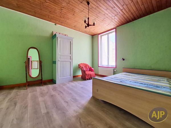 Vente maison La Roche Sur Yon : 219 900 € - AJP Immobilier La Roche-sur-Yon