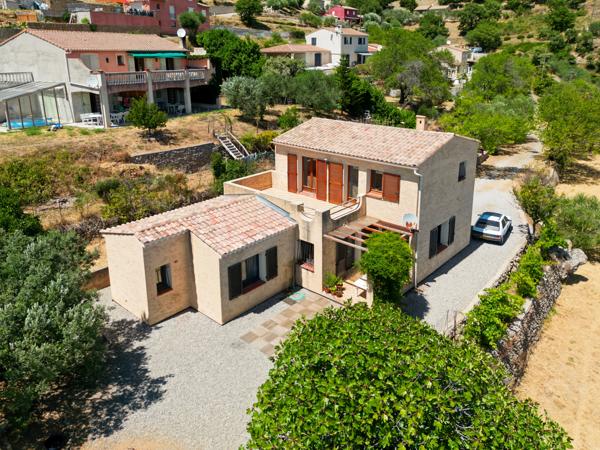 Bonson (06830) Maison familiale 3 chambres – Bonson, terrain piscinable de 1 730 m²