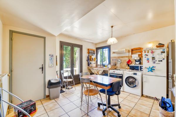 Bonson (06830) Maison familiale 3 chambres – Bonson, terrain piscinable de 1 730 m²