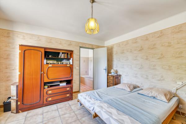 Bonson (06830) Maison familiale 3 chambres – Bonson, terrain piscinable de 1 730 m²