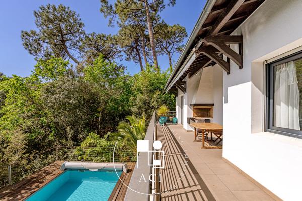Maison avec piscine avec vue panoramique