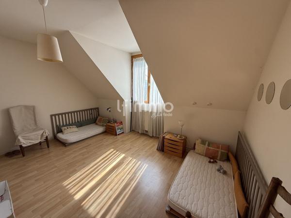 Superbe pavillon sur le haut de Gournay