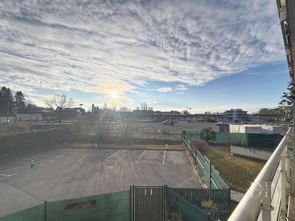 Appartement à vendre 3 pièces de 67,31 m2 GAILLARD (74)