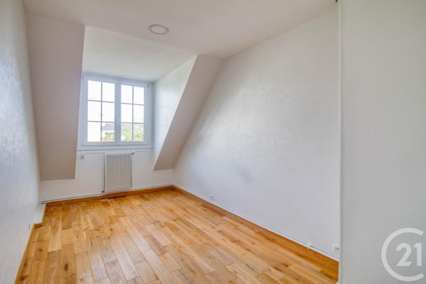 Maison à vendre  7 pièces - 151,64 m2 MONTLIGNON - 95