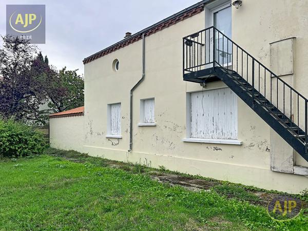Maison à vendre Reze - 6 pièces, 124m² avec 3 chambre(s) à 285 000€ - AJP Immobilier Rezé