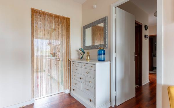 Appartement à vendre    4 pièces •  Bordeaux