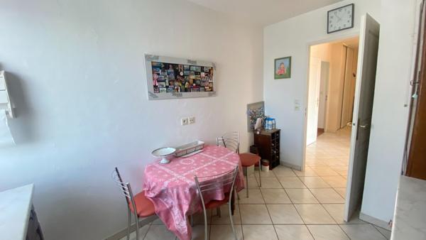 Appartement 3 pièces - 82m² - Résidence standing